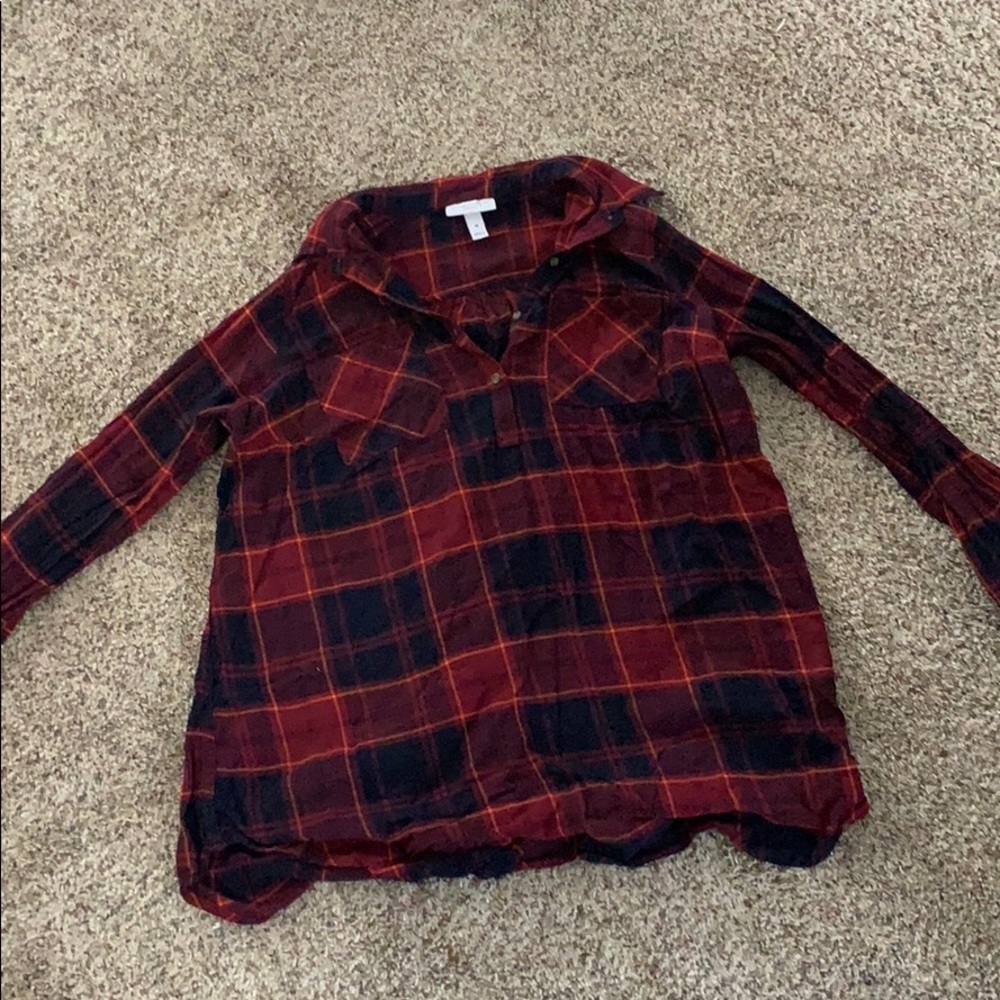 5/$20 Plaid maternity shirt